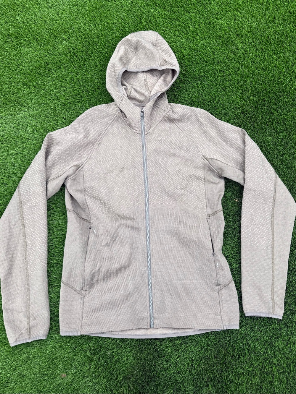 lululemon athletica men’s Light olive  Hooded Zip-Up Jacket